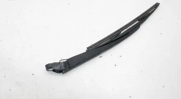 Nissan Leaf II (ZE1) Rear wiper blade arm 