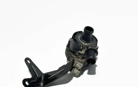 Volkswagen Golf VII Electric auxiliary coolant/water pump 5G0965209 21518