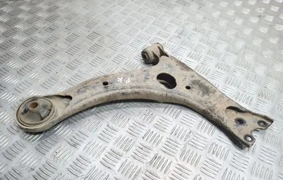 Toyota Corolla E120 E130 Front lower control arm/wishbone