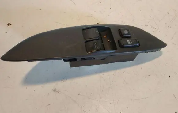 Toyota Yaris Electric window control switch 0122606