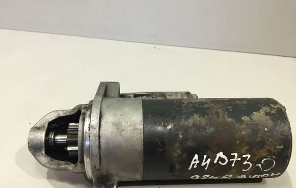 Audi A4 S4 B7 8E 8H Starter motor 1005831400