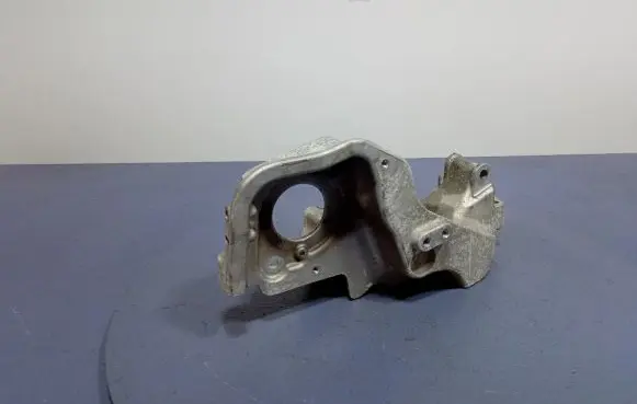 Volvo XC60 Engine mount vacuum valve 31480996