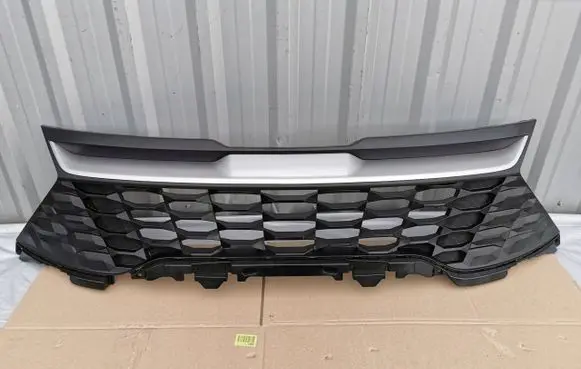 KIA Sportage Front bumper upper radiator grill 86351R2000SAJMON