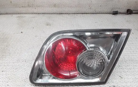 Mazda 6 Tailgate rear/tail lights