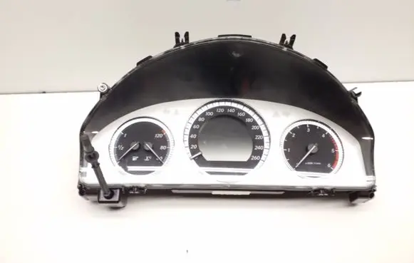 Mercedes-Benz GLK (X204) Speedometer (instrument cluster) A2044400311