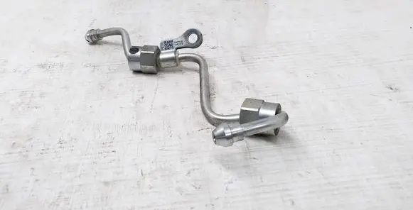 Mazda CX-3 Fuel injector supply line/pipe 150326