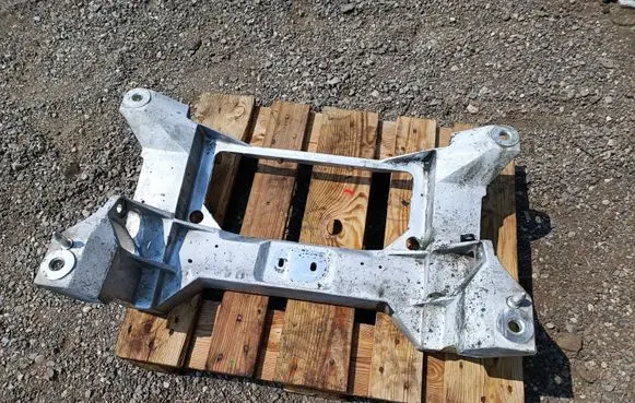 Chevrolet Corvette C5 Rear axle beam with reductor 10266824