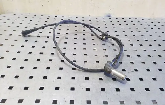 Audi A6 S6 C4 4A ABS rear brake sensor 4A0927807