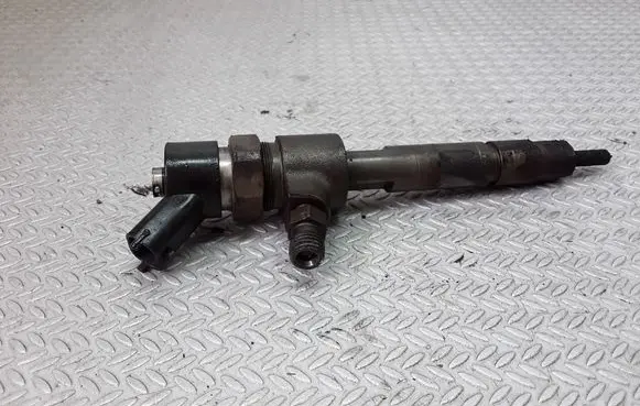 Alfa Romeo 166 Fuel injector 0445110119
