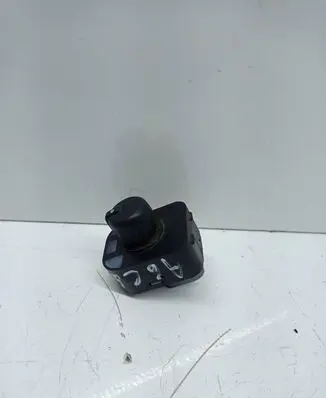 Audi A6 S6 C6 4F Wing mirror switch