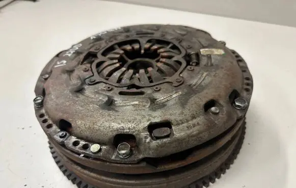 Lexus IS 220D-250-350 Clutch set kit