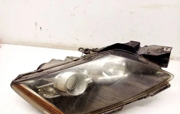 Mazda CX-7 Headlight/headlamp EH1051030 100410287