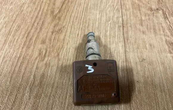 Opel Insignia A Tire pressure sensor 13327259