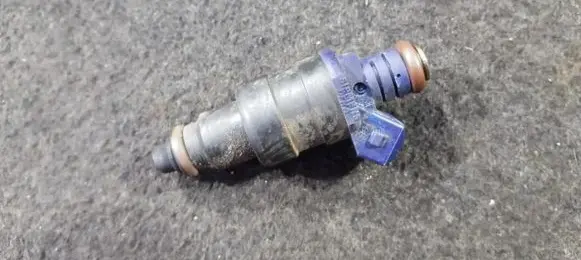 Renault Scenic I Fuel injector 866313