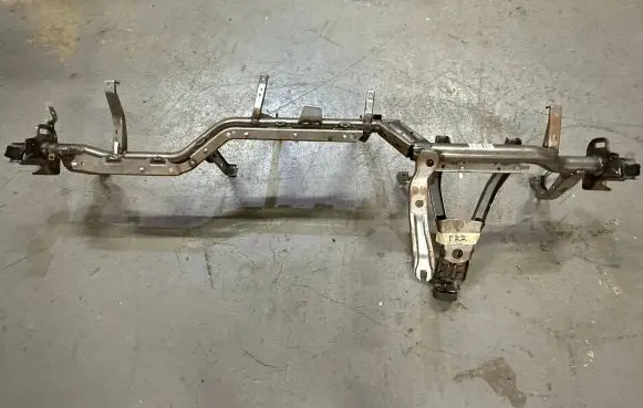 BMW 2 F22 F23 Dashboard cross member/frame bar TR928021912