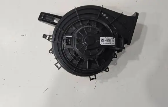 Volkswagen Up Heater fan/blower 1S1819015D 1S1819015 3137231031