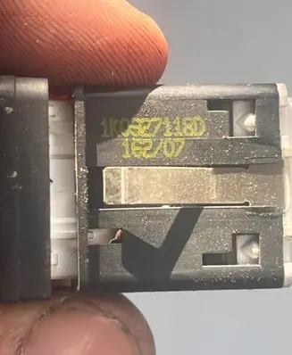 Volkswagen Golf V Traction control (ASR) switch 1K0927118D 162707