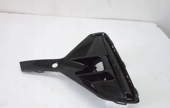 Opel Astra L Front bumper lower grill 9839195080