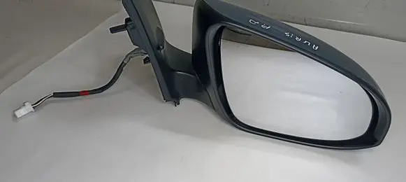 Toyota Auris E180 Front door electric wing mirror 026983