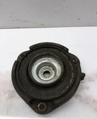 Coil spring mount