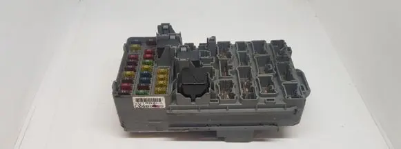 Honda Civic Fuse module 3820BS6AE000