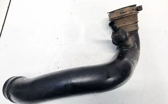 Mazda CX-7 Air intake hose/pipe K3804