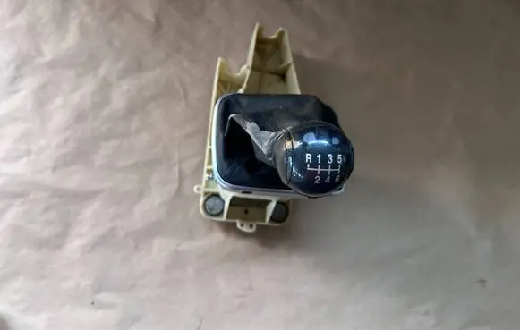 Ford Mondeo Mk III Gear shifter/selector 