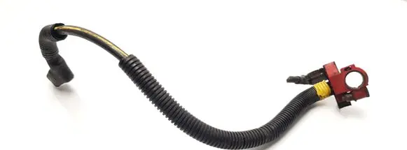Nissan Almera Tino Positive cable (battery)