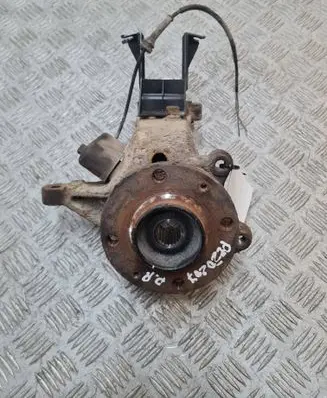 Peugeot 206 Front wheel hub 