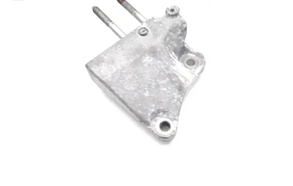 Mitsubishi Outlander Engine mounting bracket