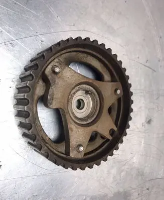 Renault Megane III Camshaft pulley/ VANOS 585577