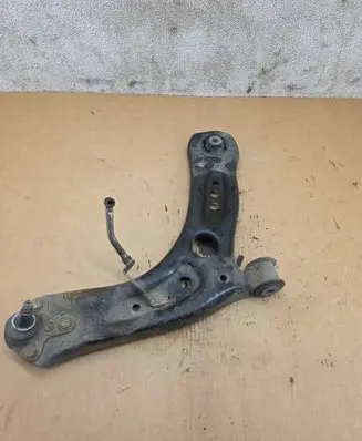 Seat Leon (5F) Front lower control arm/wishbone 