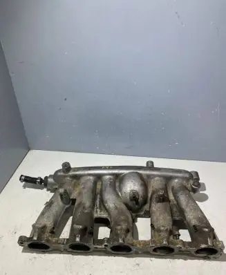 Volvo S60 Intake manifold 09447005