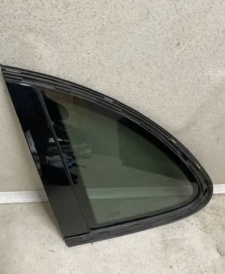 Porsche Cayenne (9PA) Rear side window 7P5845297HB