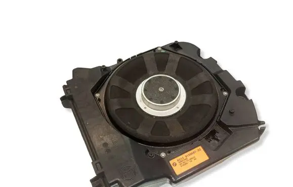 BMW 5 F10 F11 Subwoofer speaker 9169687 48001002 61928910