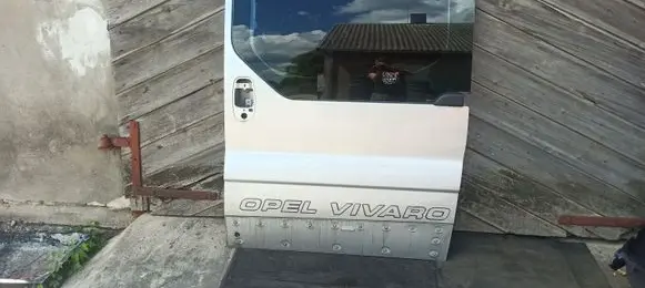 Opel Vivaro Side sliding door 