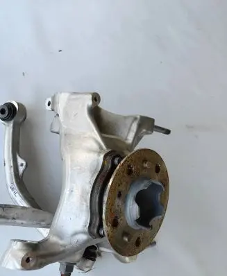 BMW M4 G82 G83 Front wheel hub spindle knuckle 809566304