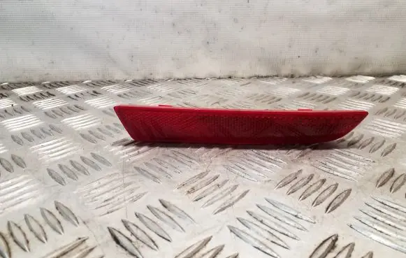Rear tail light reflector
