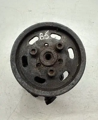 Volkswagen PASSAT B5 Power steering pump