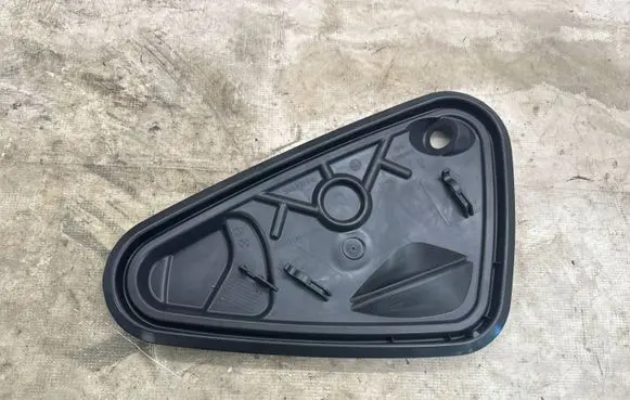 Volkswagen Tiguan Other rear door trim element 5NA839916