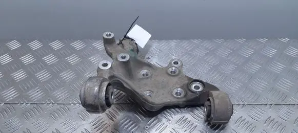 Mercedes-Benz A W176 Rear wheel hub 2460406