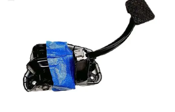 Mercedes-Benz GL X166 Brake pedal A1662900119