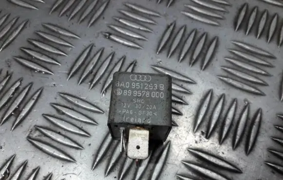 Audi A3 S3 8L Other relay 8a0951253b 899578000