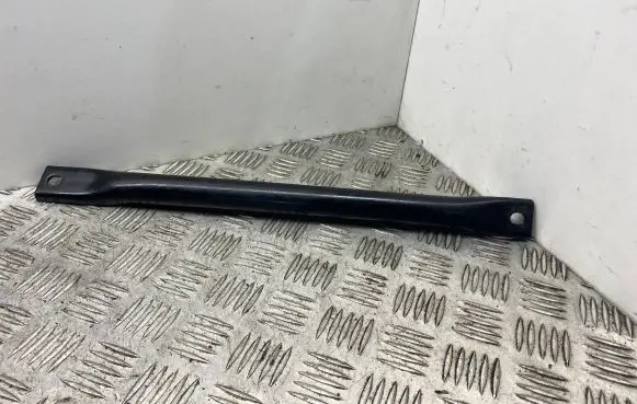 BMW 5 F10 F11 Radiator support slam panel bracket 7180318