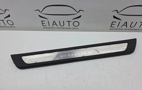 Dodge Durango III Front sill trim cover 1NC81TRMAB