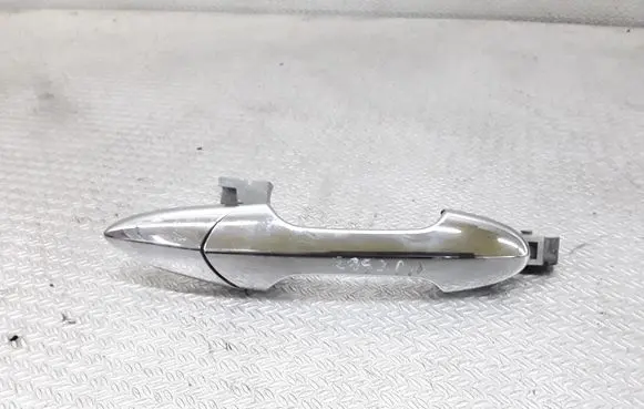 Honda FR-V Front door exterior handle