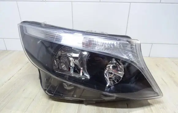 Mercedes-Benz Vito Viano W447 Headlight/headlamp A4479067800