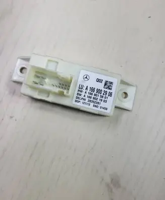 Mercedes-Benz C W204 Light module LCM A1669002906 A1669015801 28352281