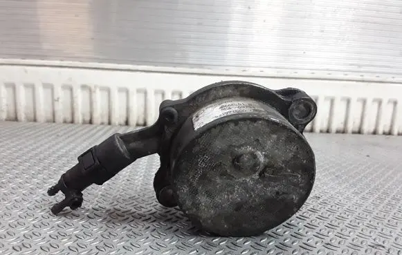 Peugeot 607 Vacuum pump 96319715800R