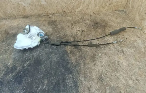 Honda Civic Front door lock 72151SMGG0 EUK9301120AT 73131657